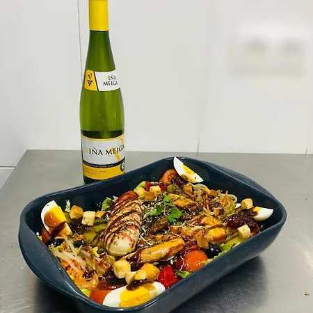 Peranzanes Bungalows *