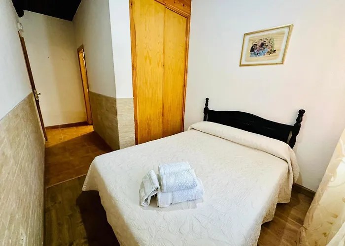 Peranzanes Bungalows 샬레 *