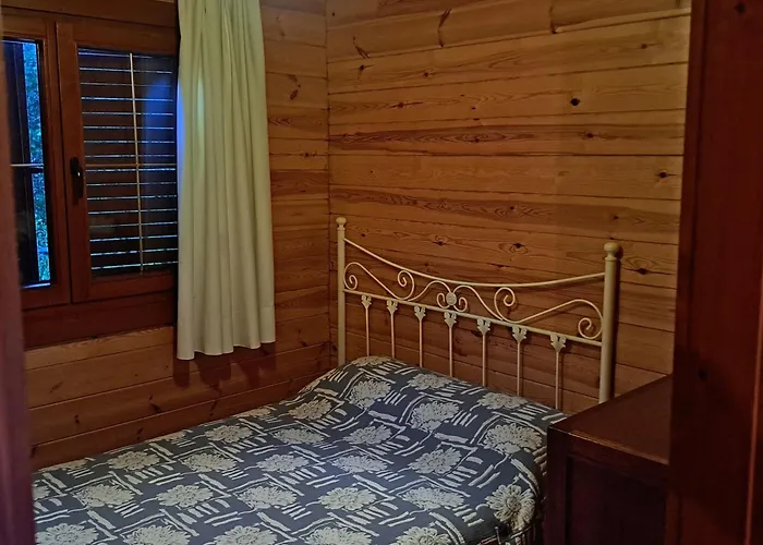 Peranzanes Bungalows *